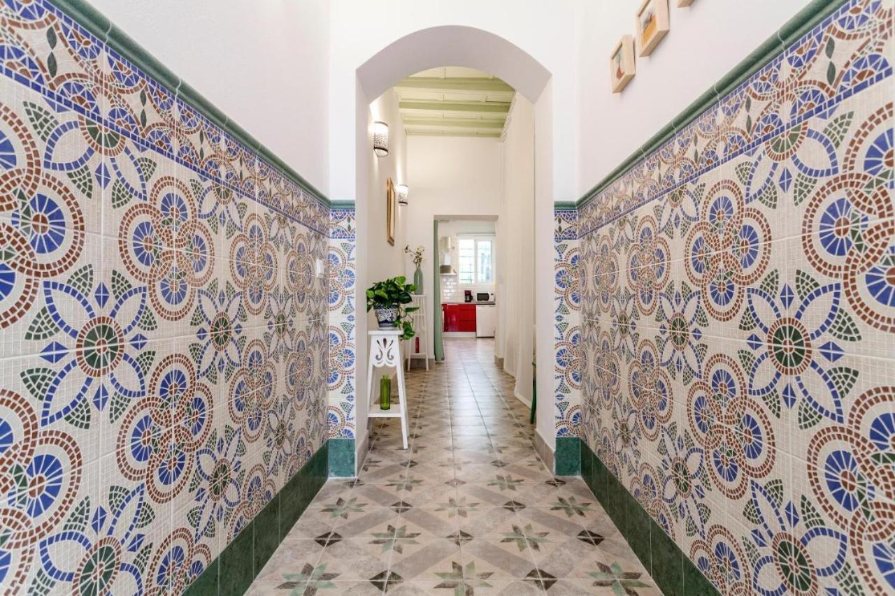 Wish Suite Pureza De Triana Sevilla Luaran gambar