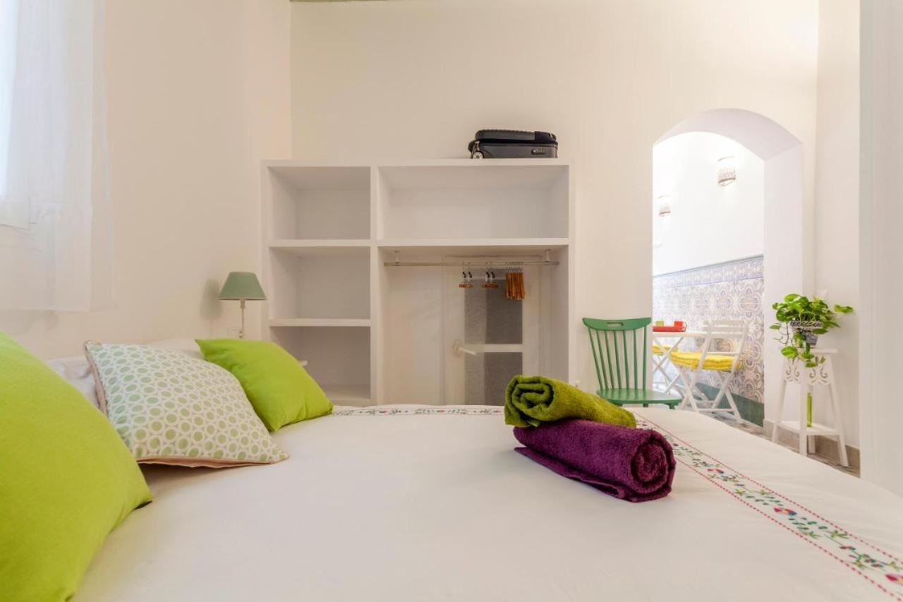 Wish Suite Pureza De Triana Sevilla Luaran gambar