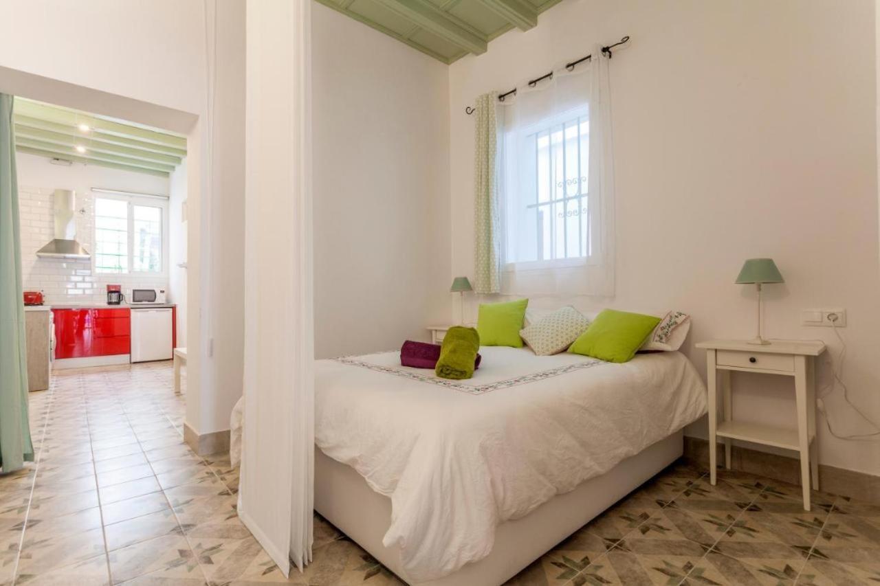 Wish Suite Pureza De Triana Sevilla Luaran gambar
