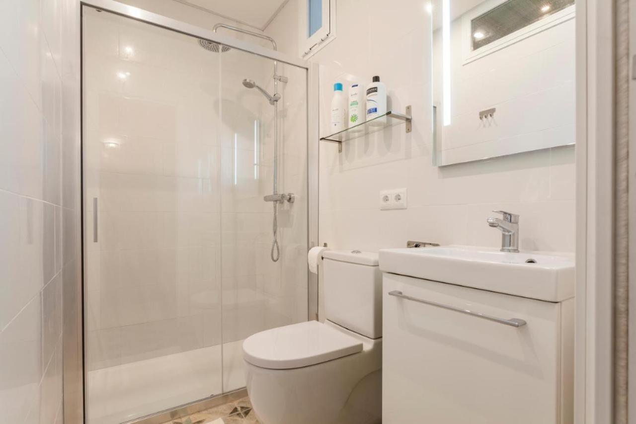 Wish Suite Pureza De Triana Sevilla Luaran gambar
