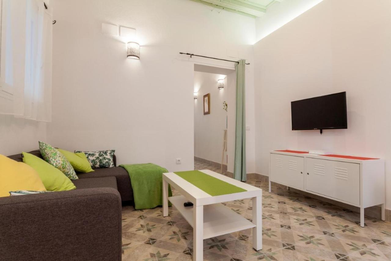 Wish Suite Pureza De Triana Sevilla Luaran gambar